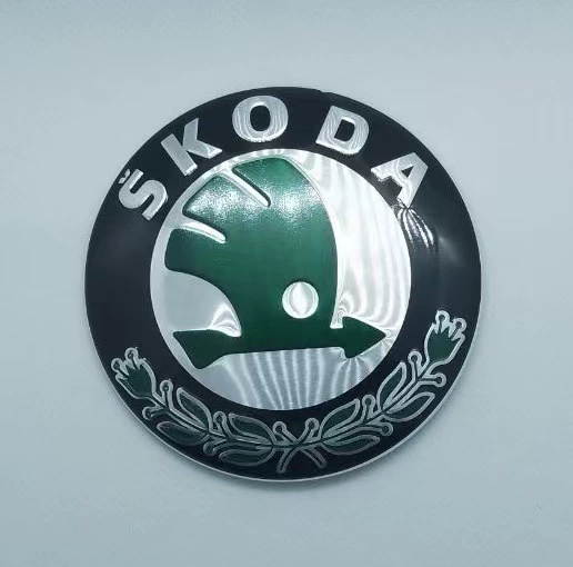 Маркировка Skoda передняя и задняя, маркер Skoda 80 мм черный средний сетчатый значок 90 мм, задний маркер черный