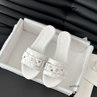 25�����¿�С���L�羳���Ƥ����ƽ���Tᔿ۾Ӽ��k��һ���ϛ���Ů