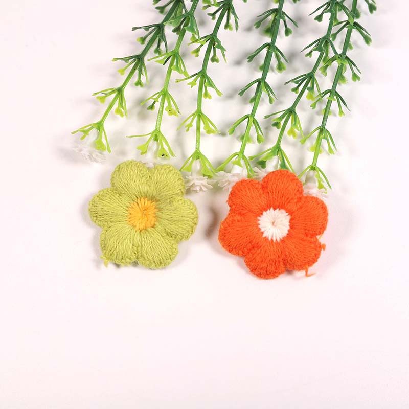 Nueva ropa horquilla decorativa applique hecho a mano de ganchillo de punto flor de algodón hilo con agujero burbuja flor parche tela etiqueta engomada