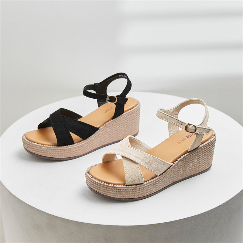 Sandal nữ đế xuồng cao gót thời trang dễ phối đồ — AY38 màu đen