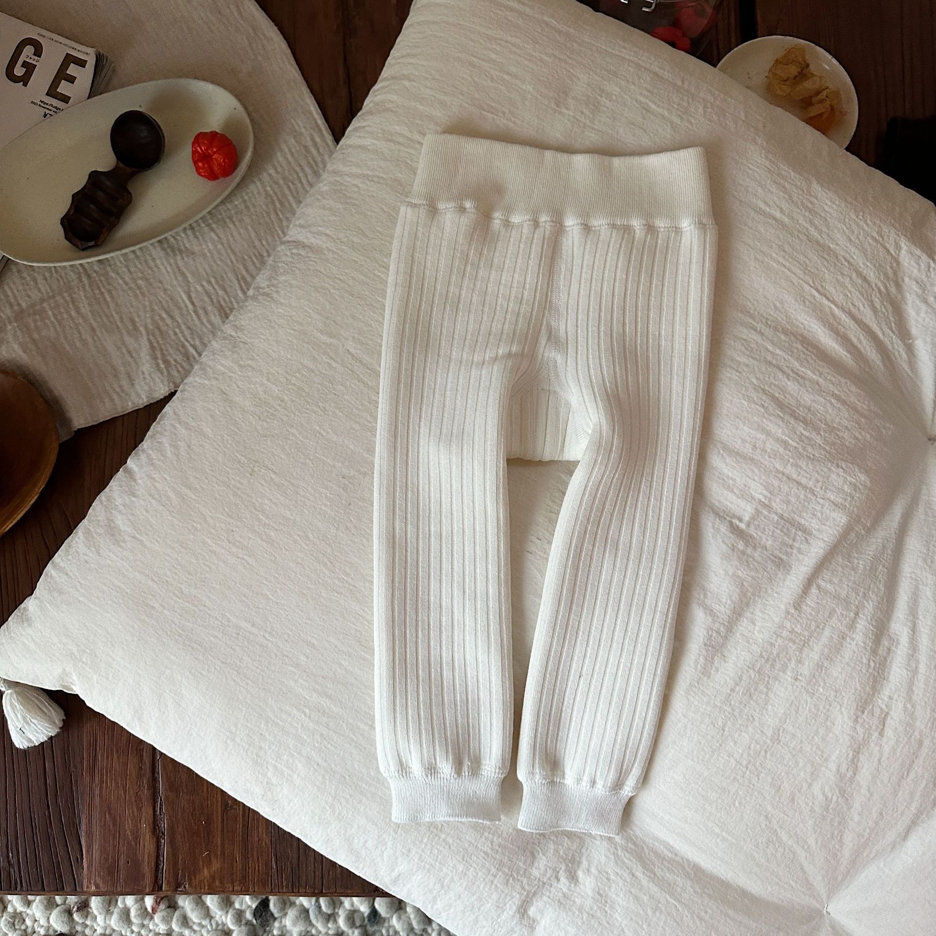 Caña de azúcar de pera ropa infantil para niñas con pantalones adicionales otoño y invierno 2025 nuevos pantalones leggings de terciopelo para niños image 13