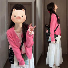 粉色假两件短款上衣女春装miu里miu气亮色四季青多巴胺打底衫