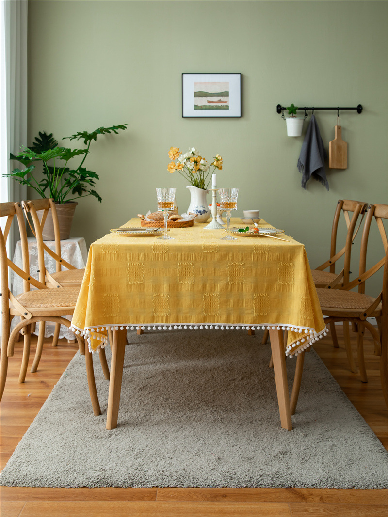 French Romantic Cotton Cut Flower White Pom-Pom Tablecloth Rectangular Coffee Dining Cloth Table Cover_voghion.com