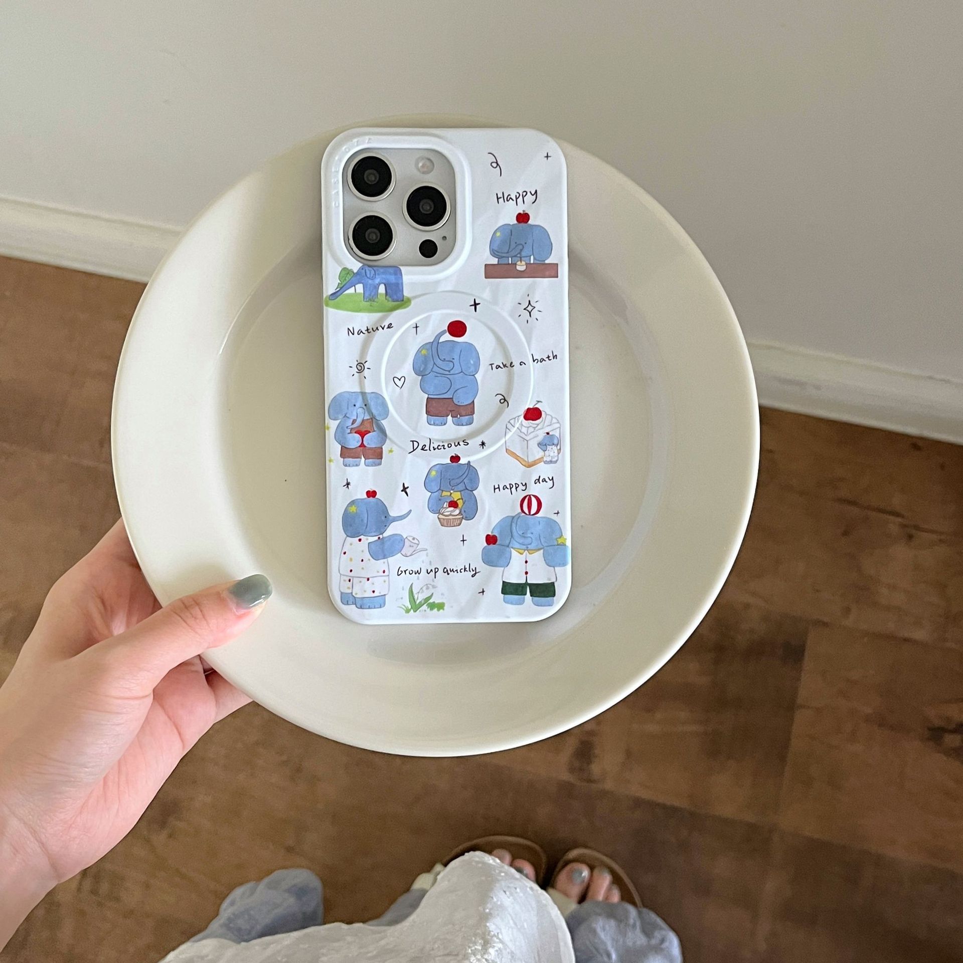 Elefante de dibujos animados japonés y coreano para Apple 16ProMax funda para teléfono móvil 15Pro magnético 14/13 nuevo 14Pro femenino 16P