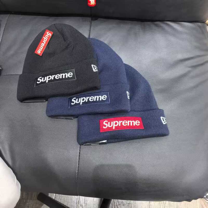 Trendy Unisex Knit Beanie with Letters for Autumn and Winter, Similar to Those Worn by Celebrities Like Tan Jianci and Lu Han