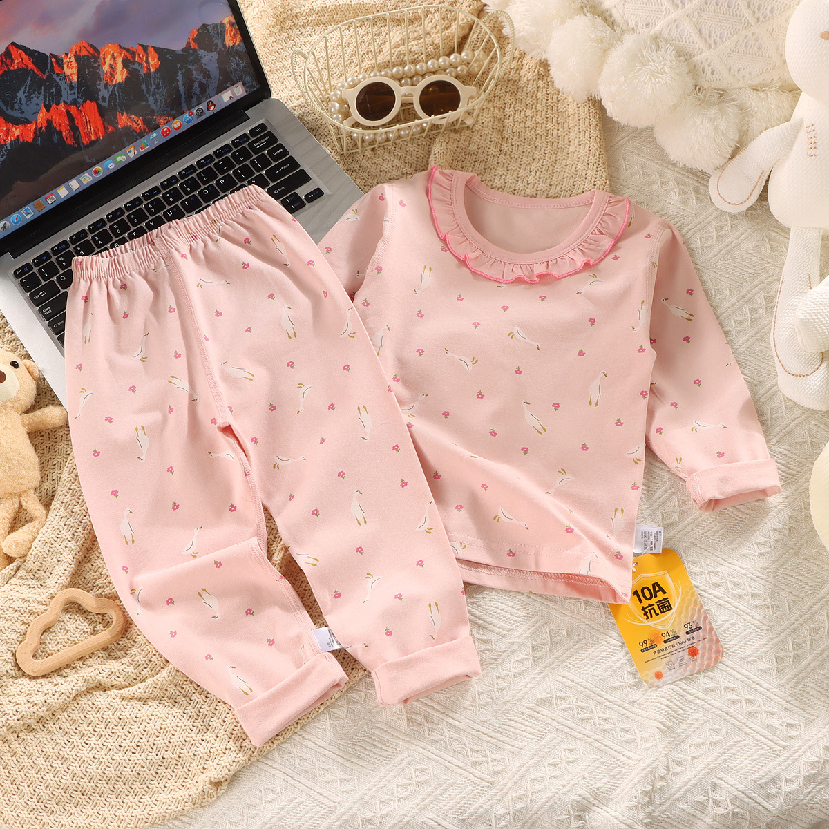 Traje de pijama para niños, ropa de aire acondicionado de dibujos animados para niños y niñas, ropa para el hogar de algodón para bebés, pantalones coreanos de manga larga para niños pequeños y medianos