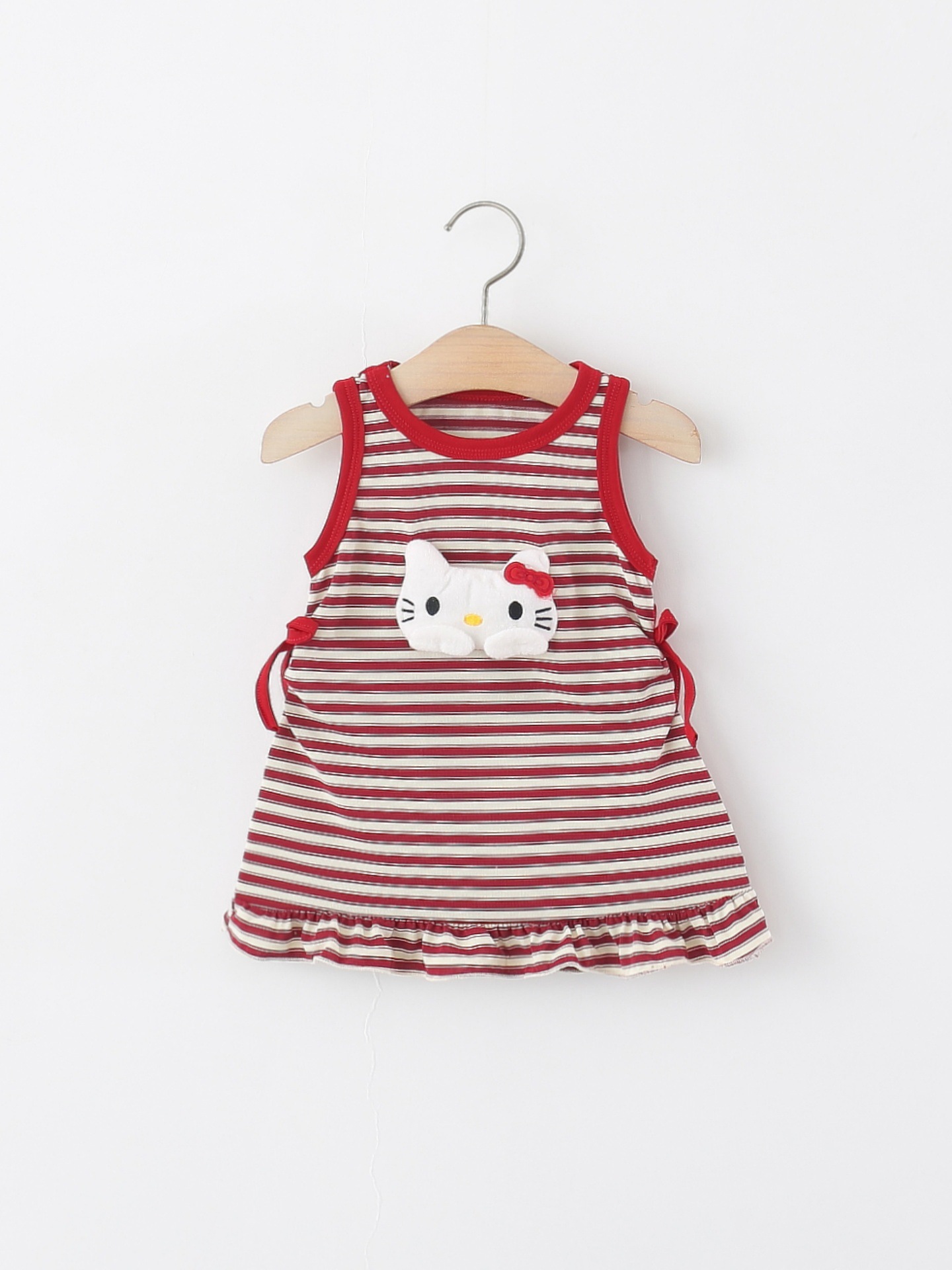 Summer dress with sleeves sleevless