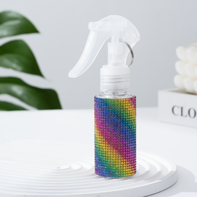ダイヤモンドがちりばめられた新しいフルダイヤモンドスプレーボトルガーデニング花の水やりプラスチックボトルPETファインミストヘアボトルプレスボトル旅行ポータブル|undefined