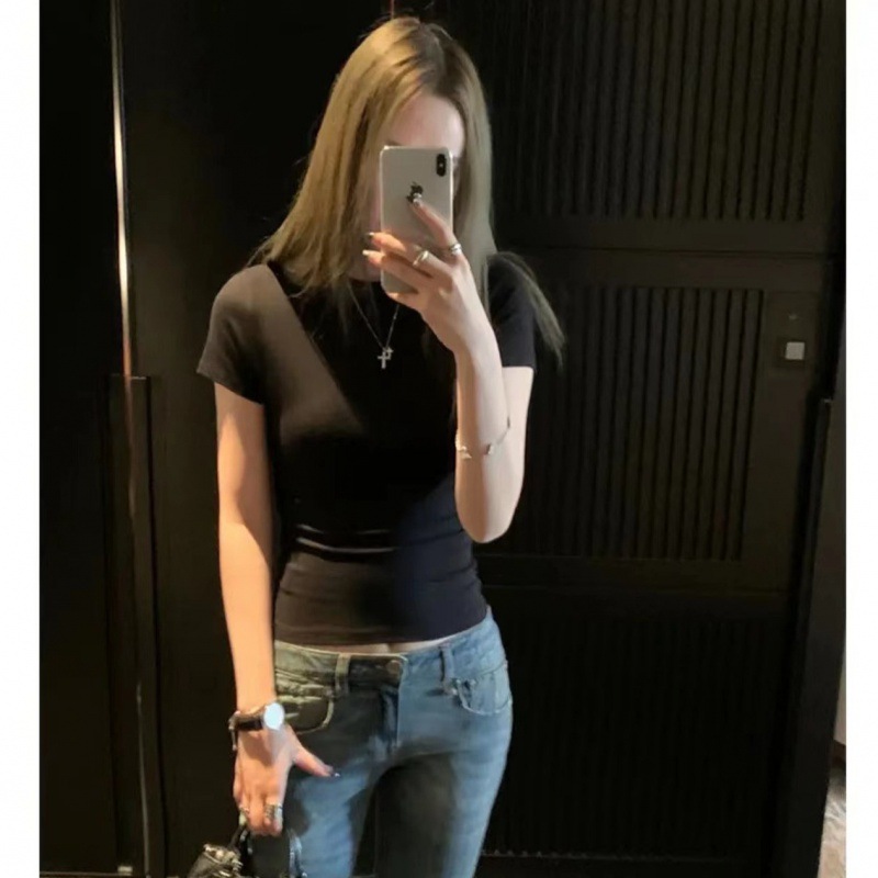 酸素漫画の体つきの白い肩のtシャツの女性のスポーツの夏の修身のセクシーさはやせている純色の丸首の上着を現します。