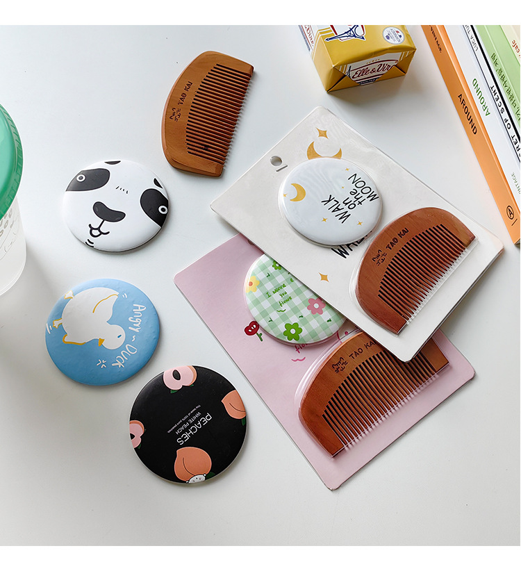 6086-2114-纸卡装镜梳套装_17