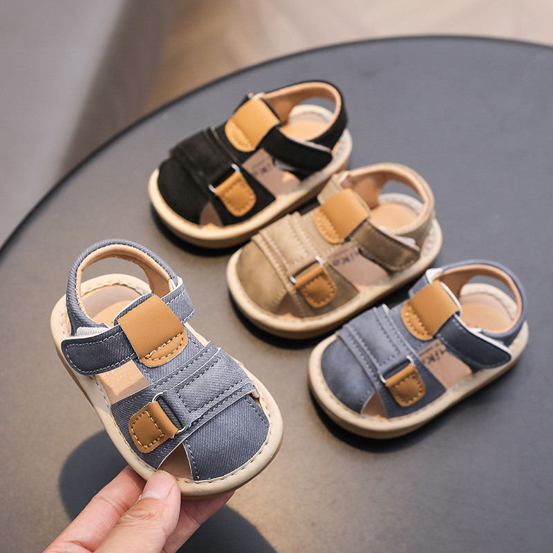 26 New Summer Models of Baby Squeaky Shoes, Toddler Shoes, Sandals, Cartoon Soft-Soled Shoes for Boys and Girls, Export Closed-Toe Children's Shoes