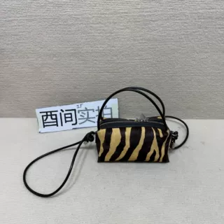 新款跨境小众设计真皮头程小方包手提斜挎法棍包通勤百搭方盒子包