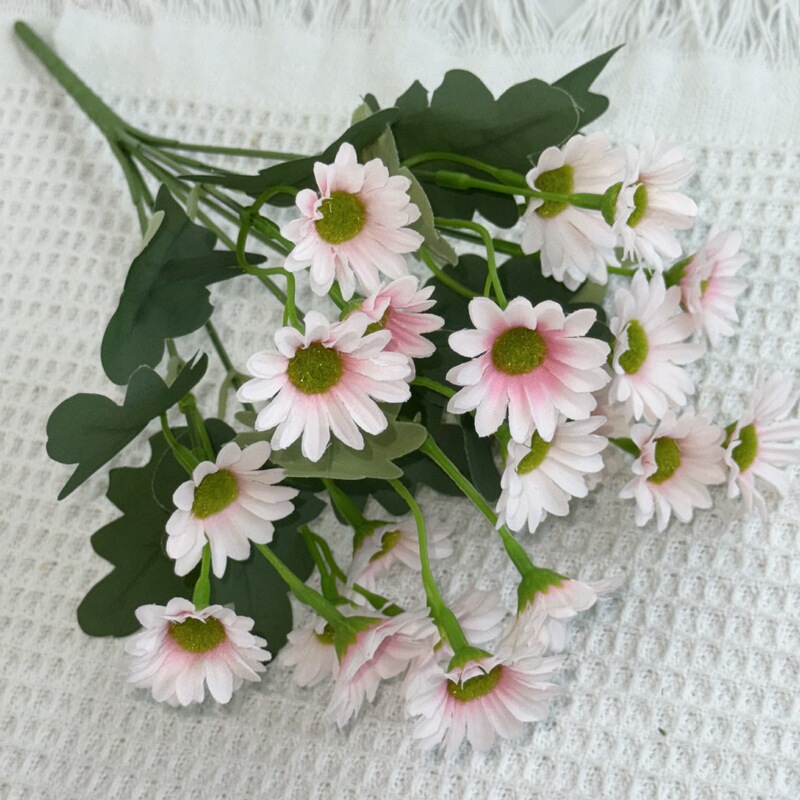 新しい外国貿易卸売造花結婚式の花束デイジーブーケ小さな花アレンジメント装飾品ハイエンド造花|undefined