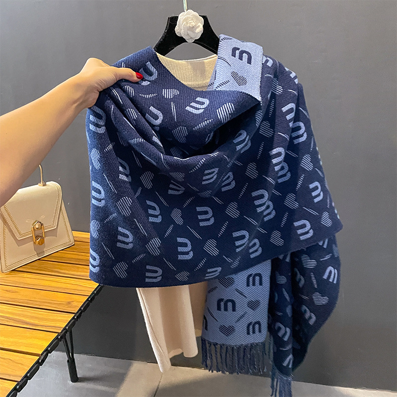 Neuer Kaschmirschal für Damen im Herbst und Winter, passend zum koreanischen Stil, doppelseitiger Schal mit M-Gitter, modischer, einfacher, warmer und dicker Schal_voghion.com