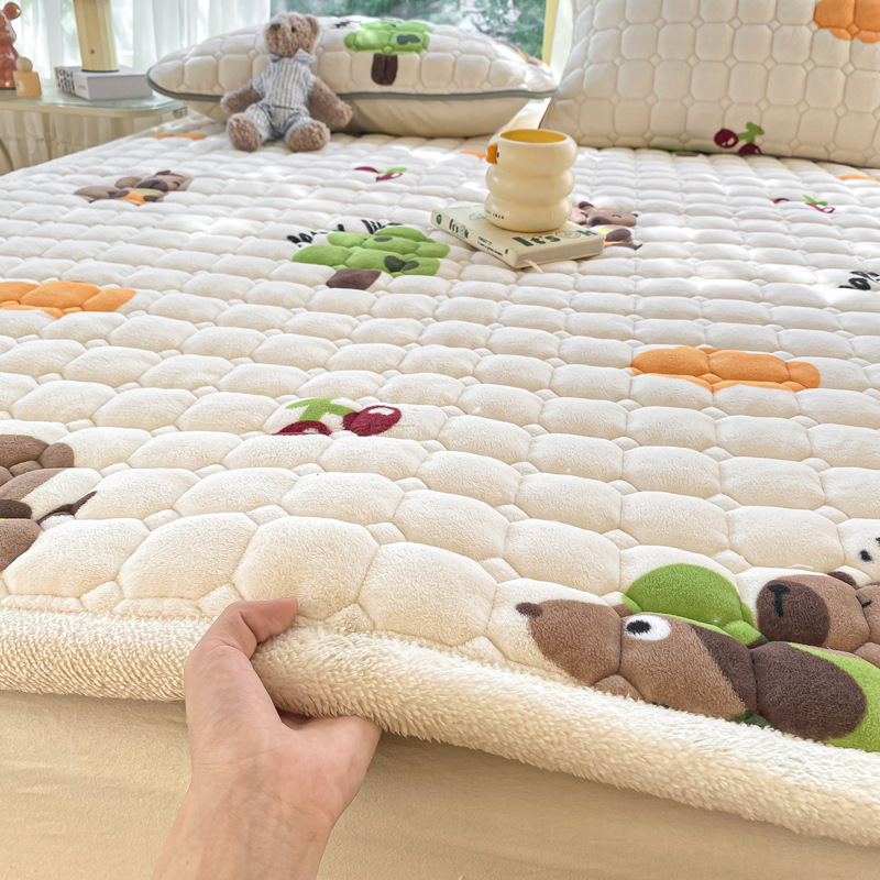 New thick milk velvet mattress student dormitory single mattress cotton bed mattress tatami warm cushion wholesale