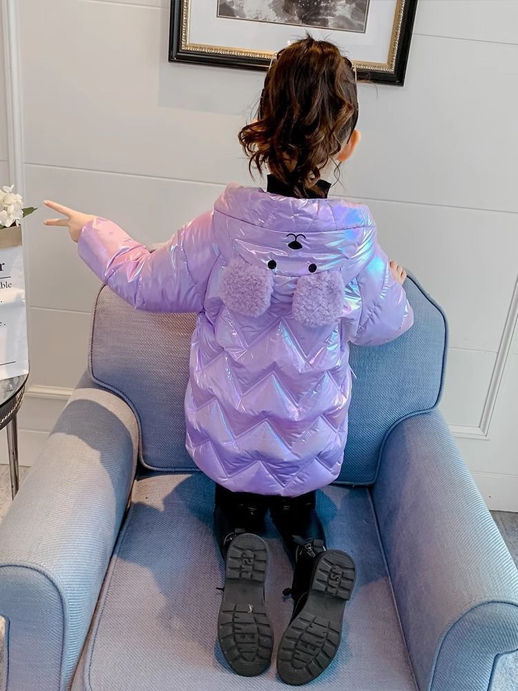 Niñas invierno abrigo de algodón 2025 nuevo tipo de chaqueta de algodón para niños abrigo de viento largo y lana gruesa abrigo de algodón de moda