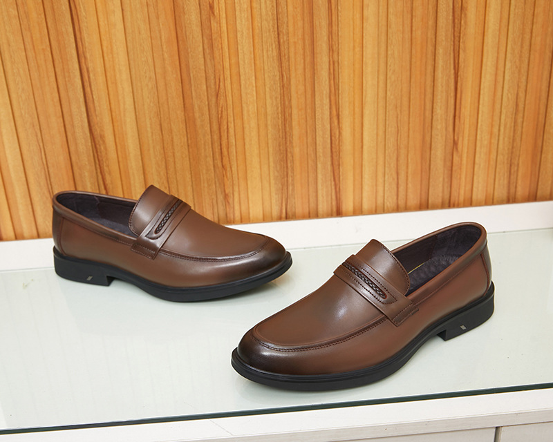 Herbst neue männer schuh abdeckung fuß niedrigen ferse arbeit schuhe karriere spitz herren schuhe_voghion.com