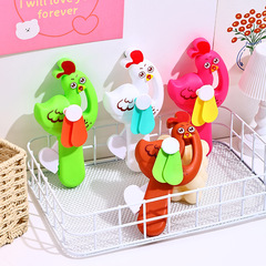 かわいい手は小さい扇風機のおもちゃの飲食店の贈り物のドーナツの対外貿易の工場の商品の供給源の安い種類の義烏のおもちゃを抑えます。