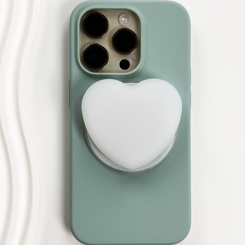 Heart-shaped translucent bracket