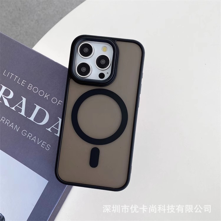 iPhone17 Pro Max用スマホケース、肌触りの良いマット仕上げ、マグネット式、Apple 16対応、全面保護、耐衝撃シリコンケース|undefined