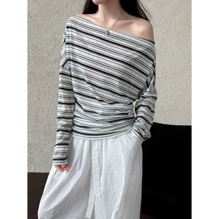 Lu Xi's Lightweight Sunscreen Long-Sleeved T-Shirt for Women ~ Korean Summer Waist Slimming Look One-Line Collar Slanted Shoulder Stripesd Top 2008