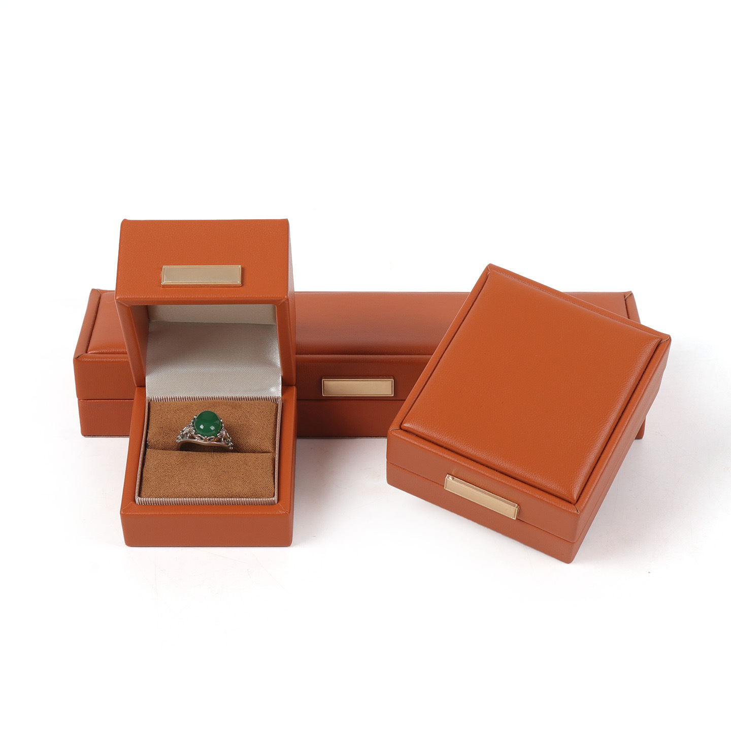 Caja de joyería de cuero de lujo ligera de oro de almacenamiento transfronterizo pulsera cuadrada caja de anillo de hebilla caja de joyería collar caja de embalaje de joyería image 5