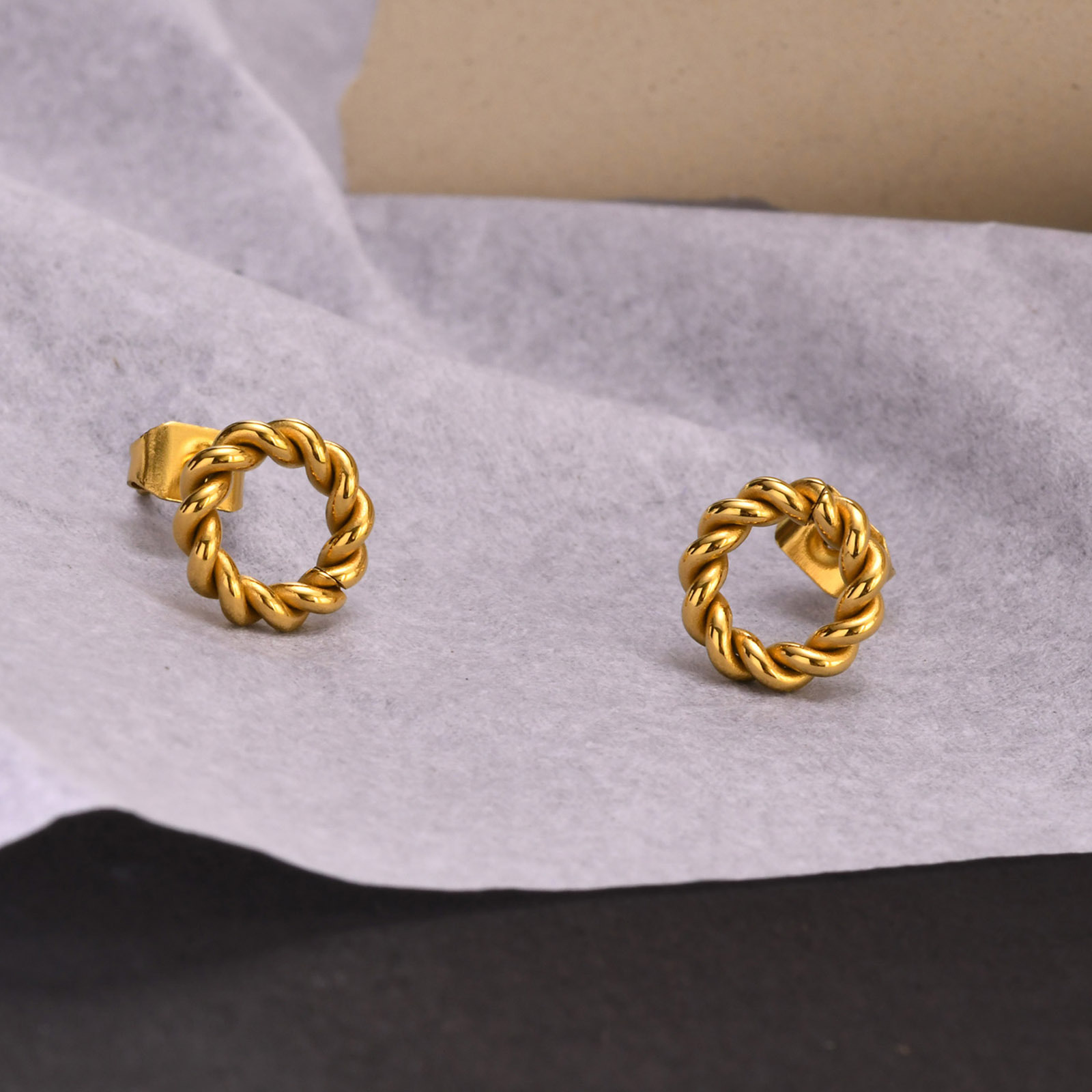Daily Occasion 201 Stainless Steel Material 1 Pair Retro Geometric 201 Stainless Steel Gold Plated Stainless Steel Earrings