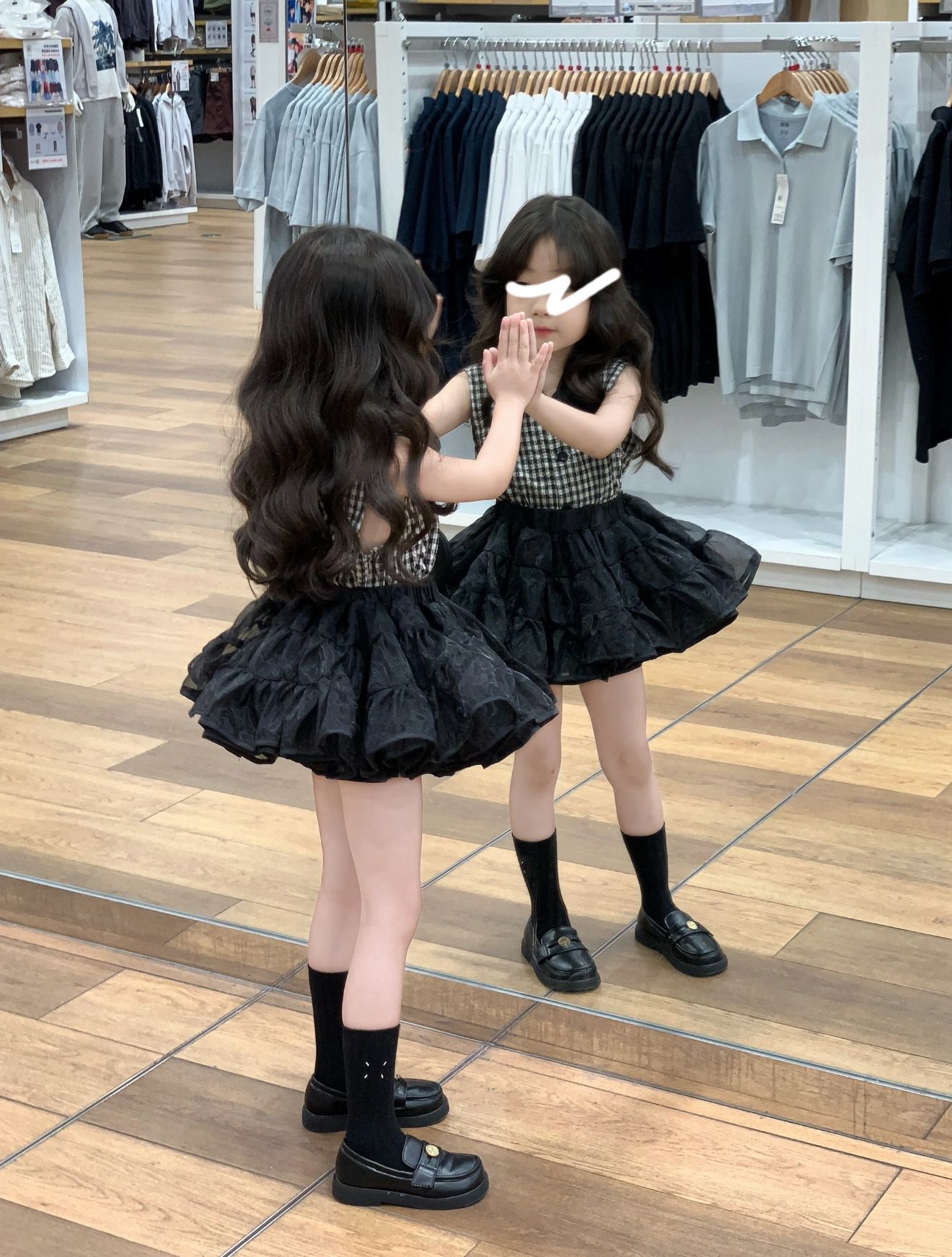 Conjunto de roupa para menina blusa sem mangas e saia tutu_voghion.com