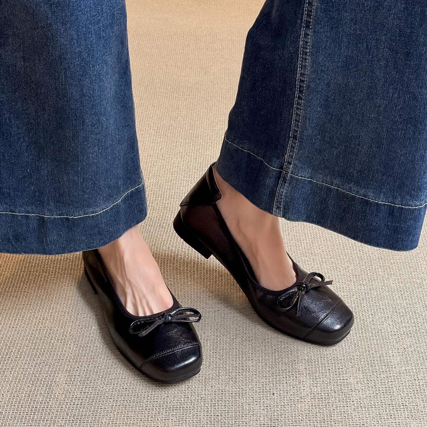 In Stock~Large Size 41-42 French-Style Women's Flat Shoes with Gentle Bowknot, Ballet Soft-Soled Egg Roll Shoes 9118-6C