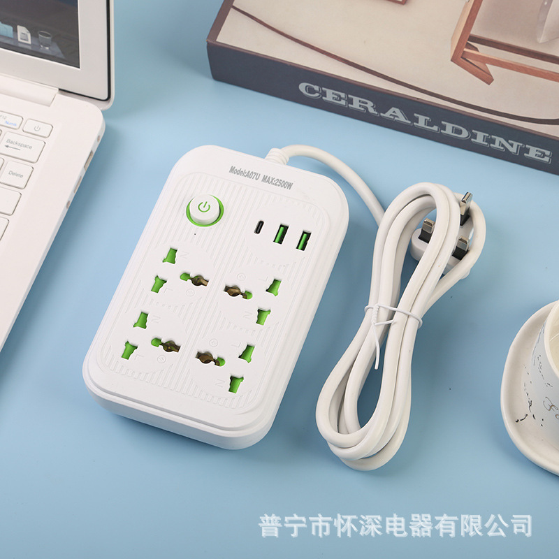 2USB + 1Type-c interfaz de carga de teléfono celular con caja negra con puerta de seguridad interruptor de anillo verde estándar británico estándar europeo estándar americano