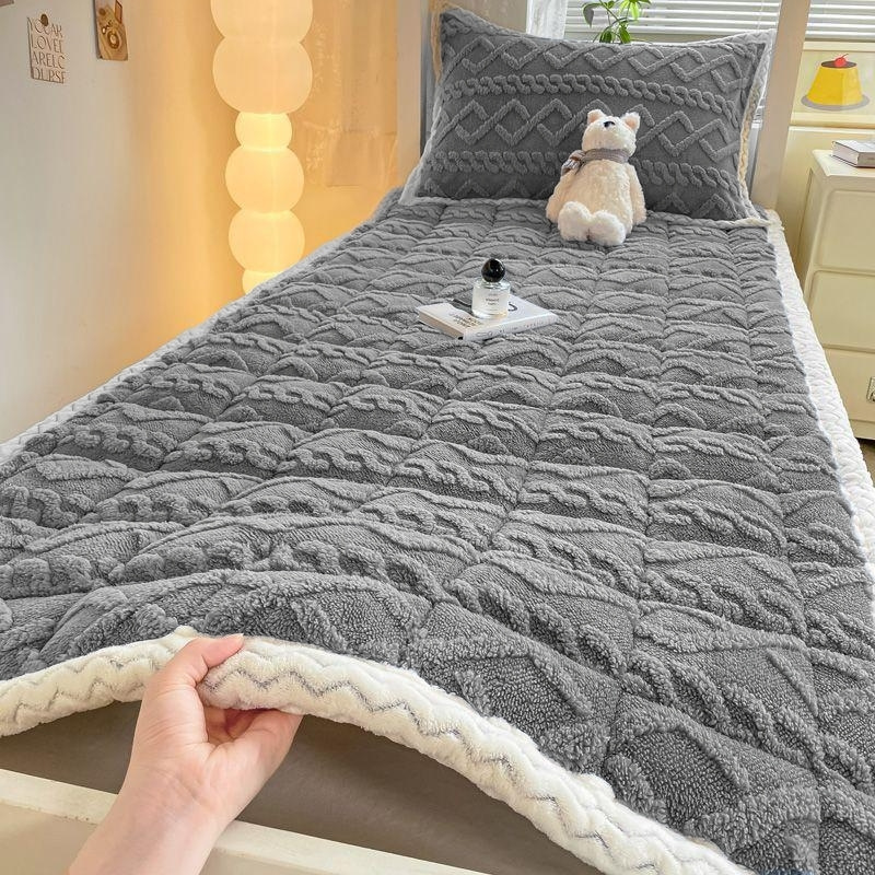 Colchón de lana de leche de clase A dormitorio de estudiantes colchón de cama de doble individuo en invierno espesar casero colchón de cama de lana lavable con máquina