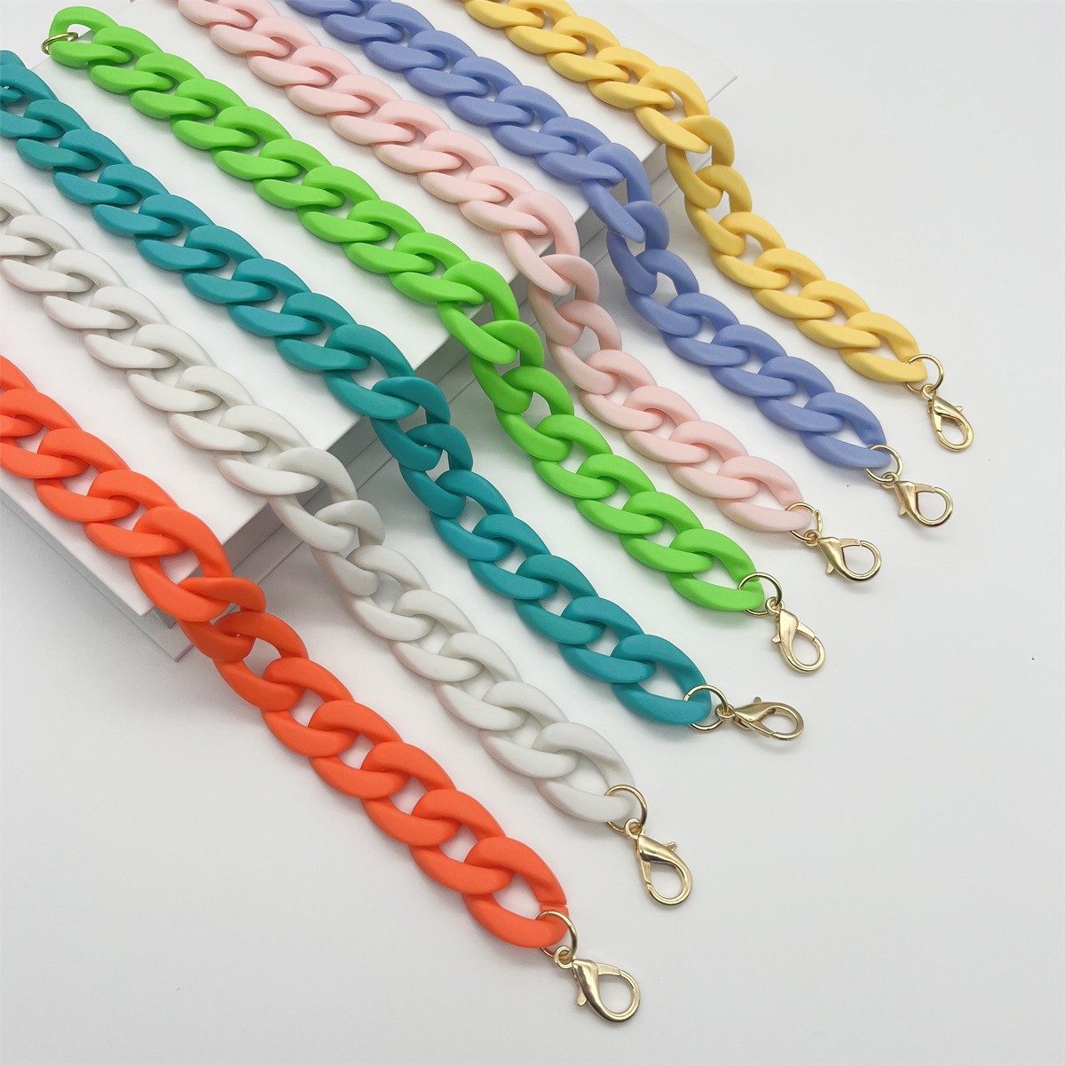 Casual, Daily Occasion 1 Piece Acrylic Colorful Solid Color Bag Strap