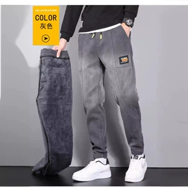 女式牛仔裤;男式牛仔裤;女士短裤