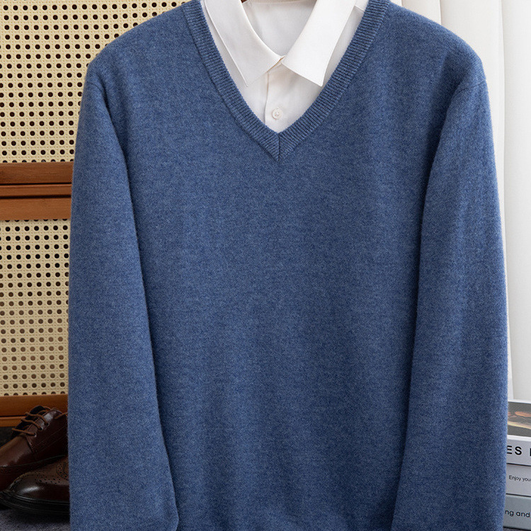 Men's New Autumn and Winter Warm Pullover Seamless Sweater Cross-Border Wholesale Men's V-Neck Knitted Pullover Wool Sweater