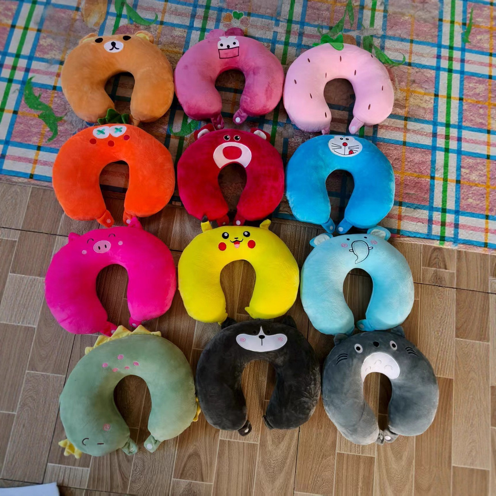 Memory Foam U-Shaped Pillow Cartoon Neck Pillow Airplane Travel Headrest Portable Car Student Cervical Spine Pillow Cushion