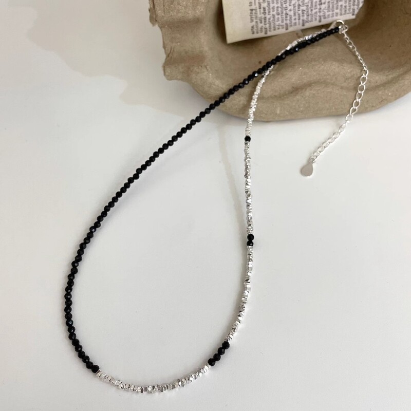 Natural Black Spindle 925 Silver Broken Silver Necklace Female Korean Blogger Niche Design Sweet and Cool Clavicle Chain Silver Jewelry