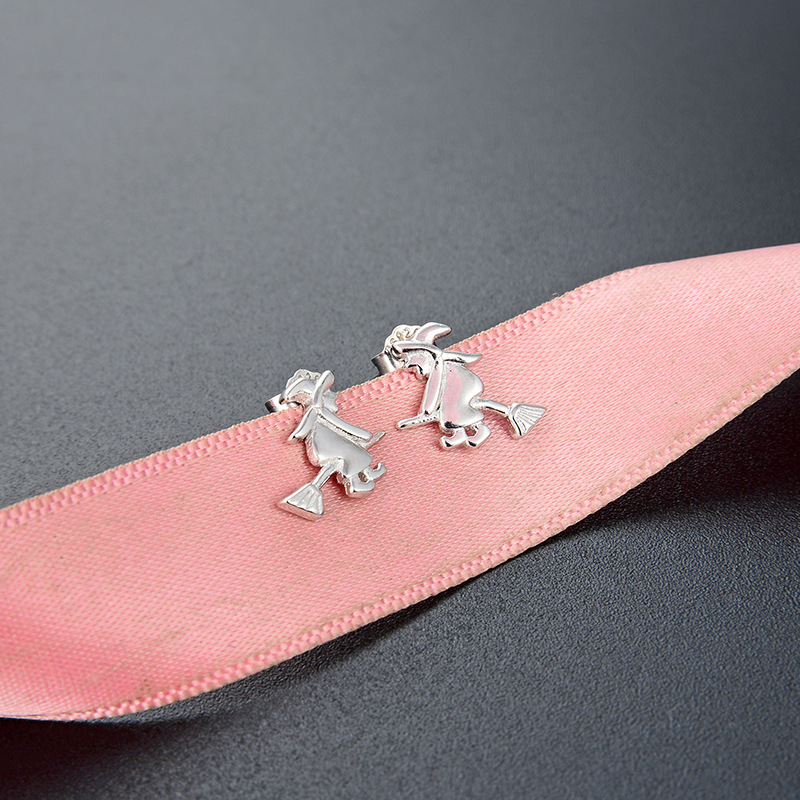 New creative Korean s925 sterling silver broom witch small earrings female wholesale