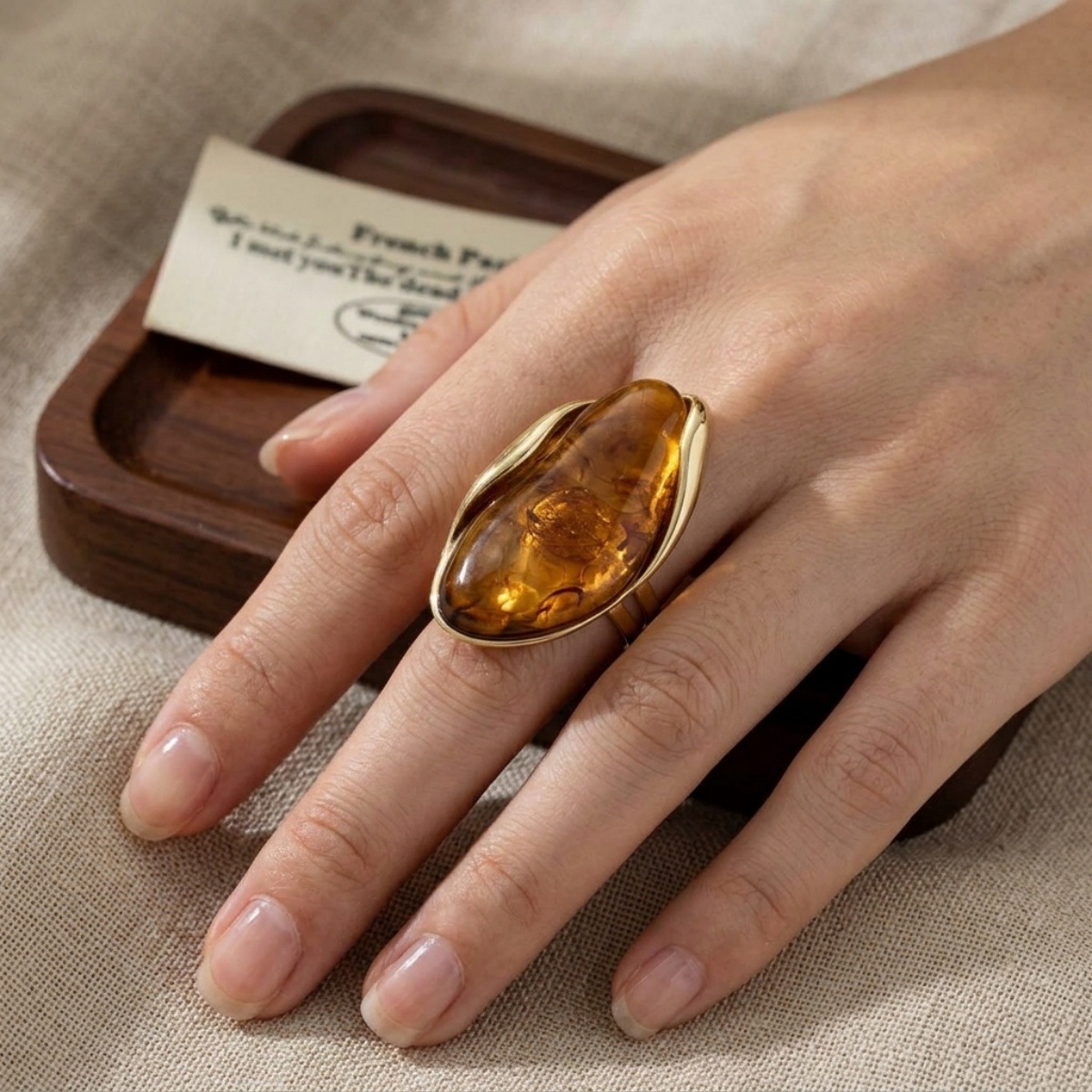 Irregular Melard-style resin alloy ring, women's fashion, retro coffee-colored ring, stylish and elegant jewelry, wholesale