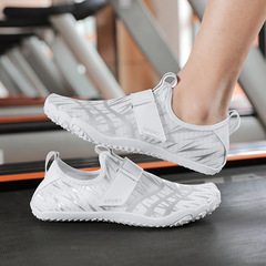 室內健身鞋男女專用深蹲減震防滑瑜伽跳舞跳繩跑步機軟底綜合訓練