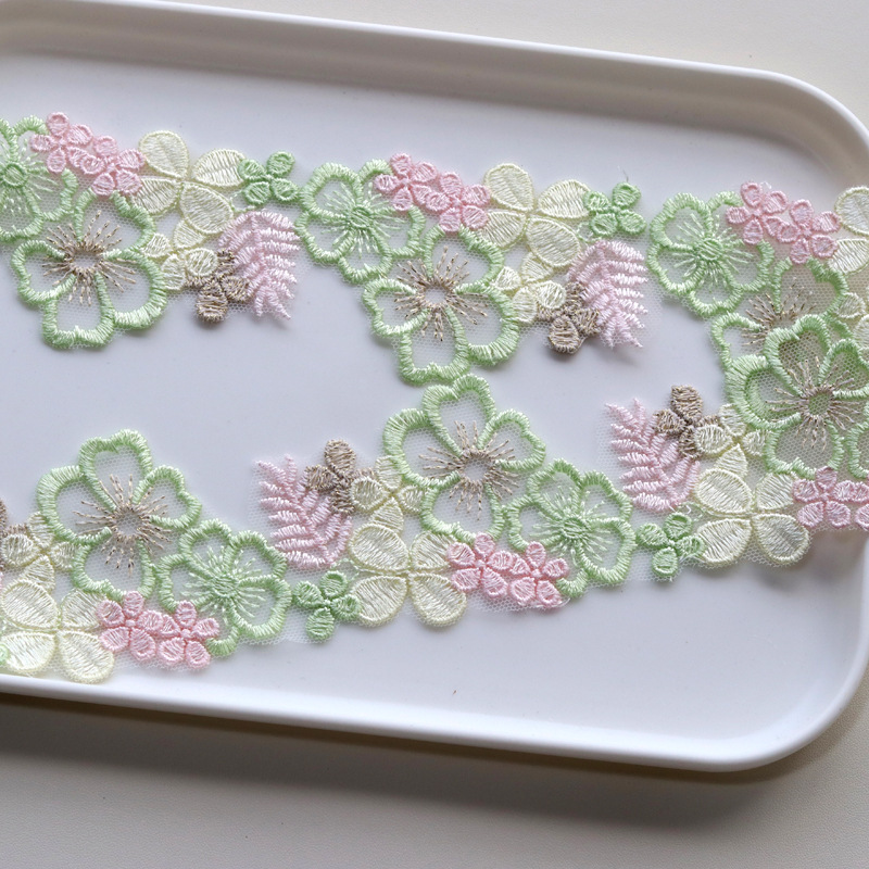 新品洛丽塔网红公主裙树叶花蕾丝粉红粉蓝浅黄金线四色刺绣花边