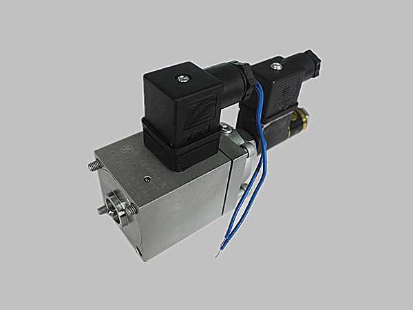 螺钉比例型电磁铁 GP45A4-AIW9