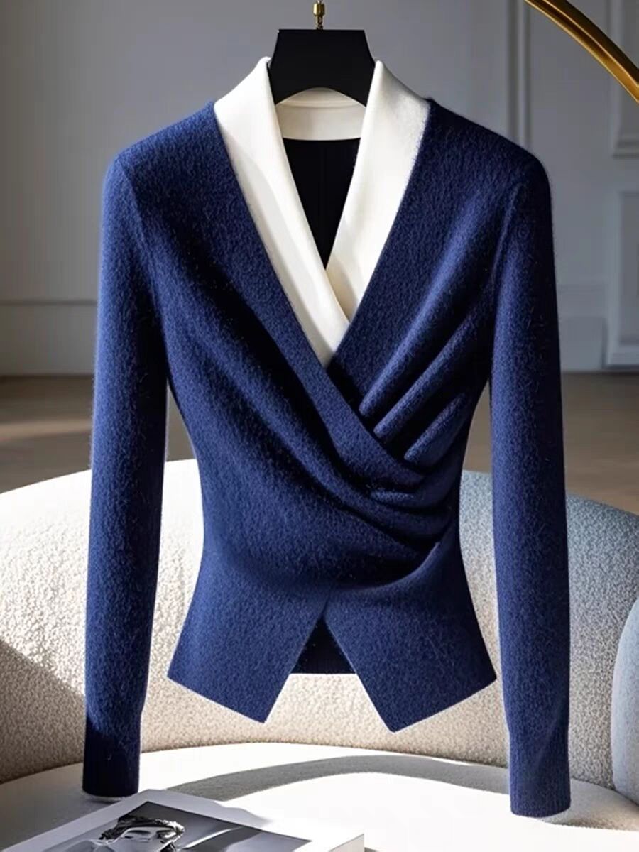 Áo len cardigan nữ cổ lọ phối hai lớp, thiết kế đối lập màu sắc, form ôm nhẹ — Rượu vang đỏ