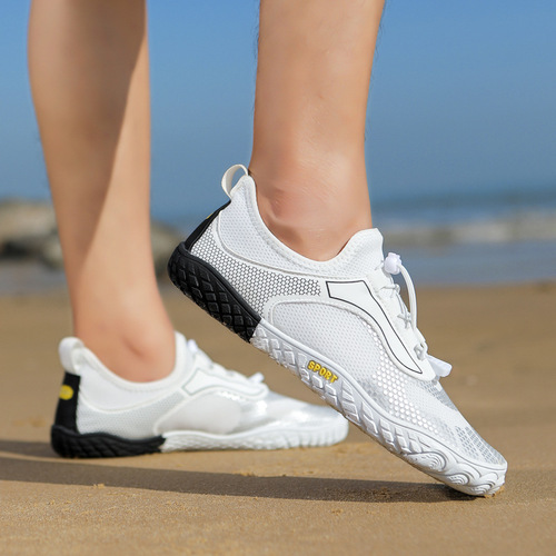 Cross-border new outdoor wading shoes for men, non-slip beach shoes, women's swimming shoes, indoor yoga fitness shoes, five-finger shoes for women