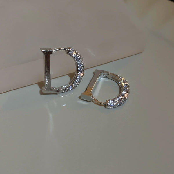 E590 Silver D letter