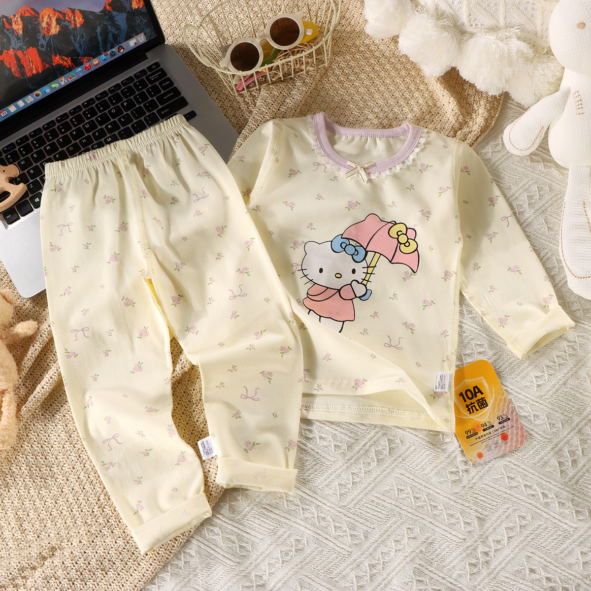 Traje de pijama para niños, ropa de aire acondicionado de dibujos animados para niños y niñas, ropa para el hogar de algodón para bebés, pantalones coreanos de manga larga para niños pequeños y medianos