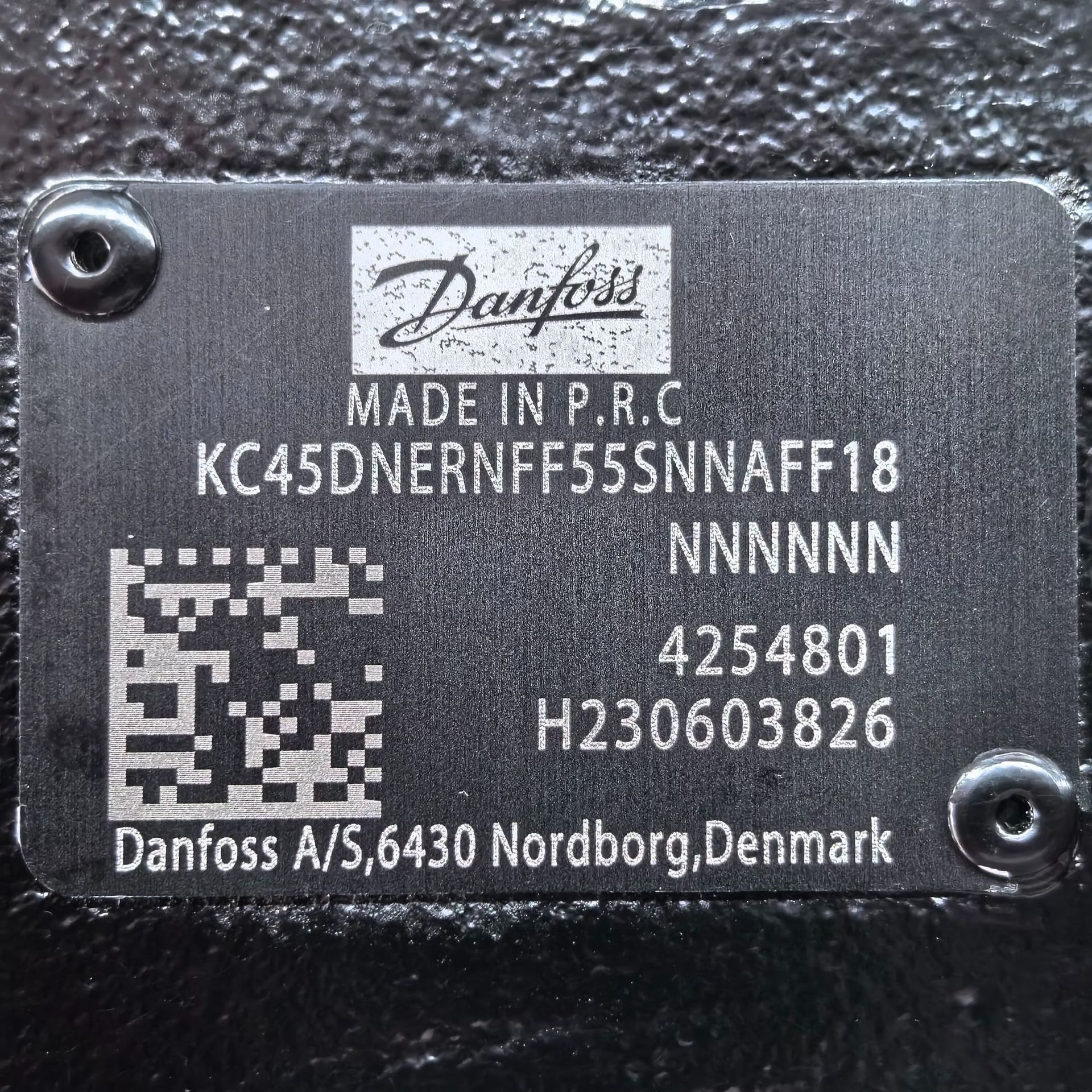 4254801  KC45DNERNFF55SNNAFF18NNNNNN # Danfoss液压泵