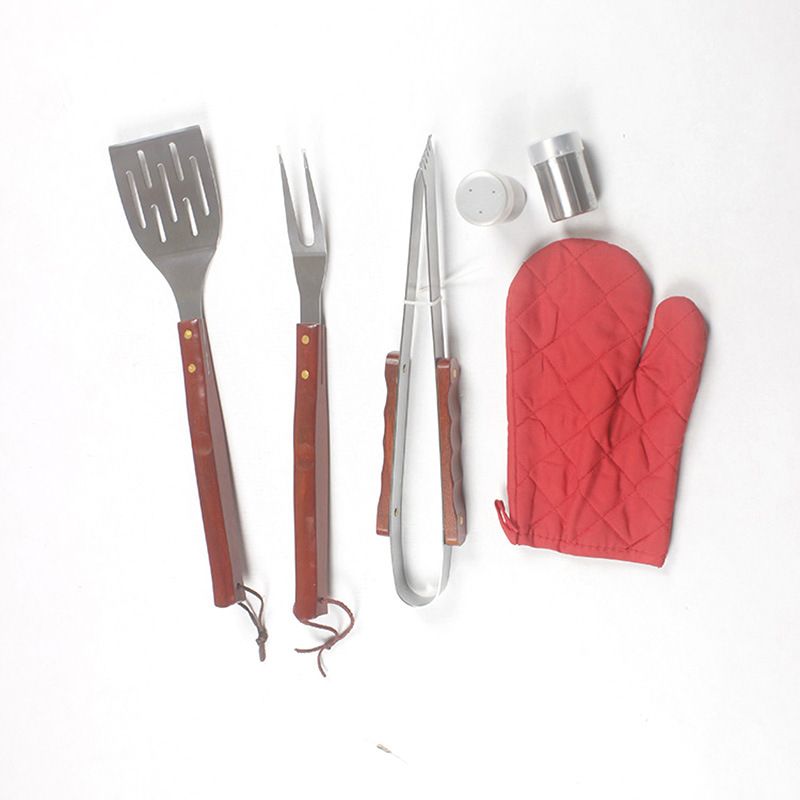 Acero inoxidable barbacoa mango de madera parrilla traje delantal bolsa de tela 7 piezas barbacoa herramientas a prueba de calor guantes fuente de fábrica
