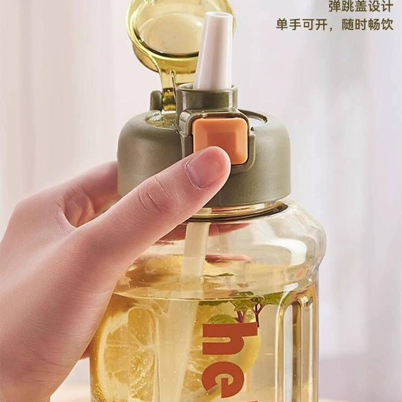 Capacious tea cup, пластиковая спортивная бутылка для зала