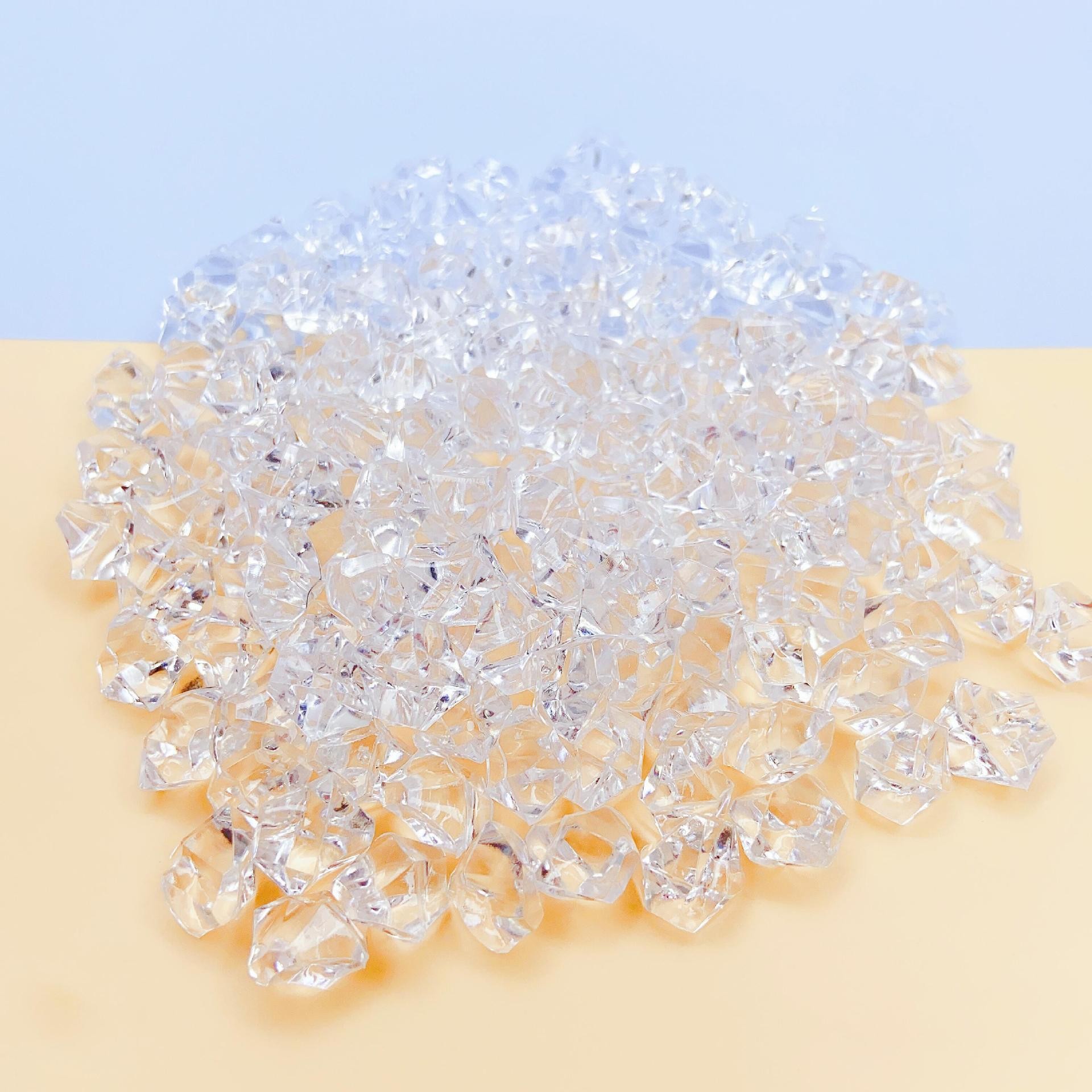 Color ice children's toys gem wholesale diy handmade accessories jewelry doll machine mini blind box crushed ice
