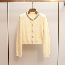 深圳南油高端女装秋冬新款法式小香风镶钻圆领短款长袖针织衫上衣